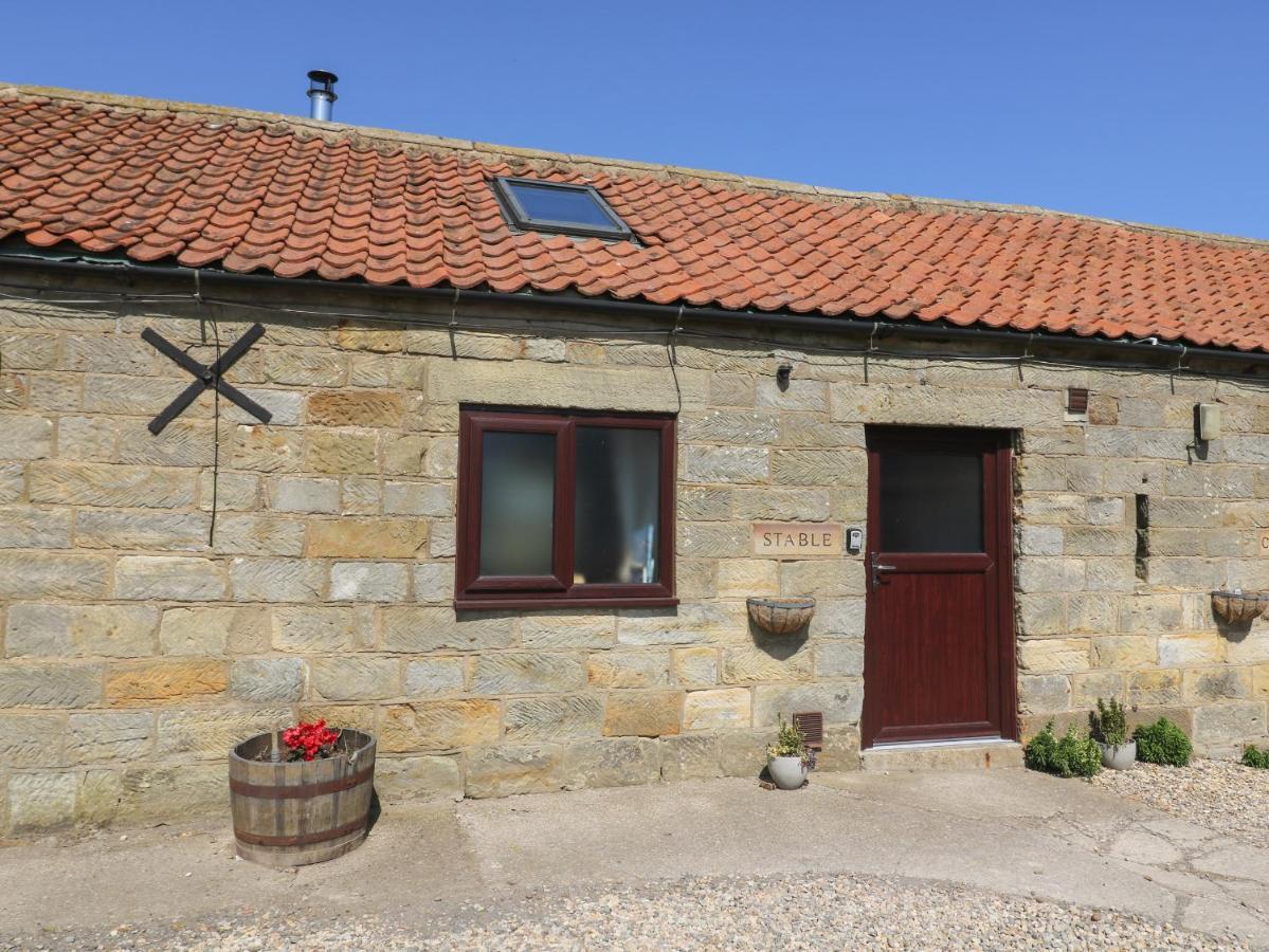 Stable Cottage Staintondale Buitenkant foto